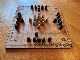 Tablut/Hnefatafl: Juego de Mesa Antiguo