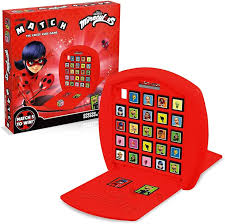 Top Trumps Match: Miraculous - Diversión Infantil en Juego de Mesa